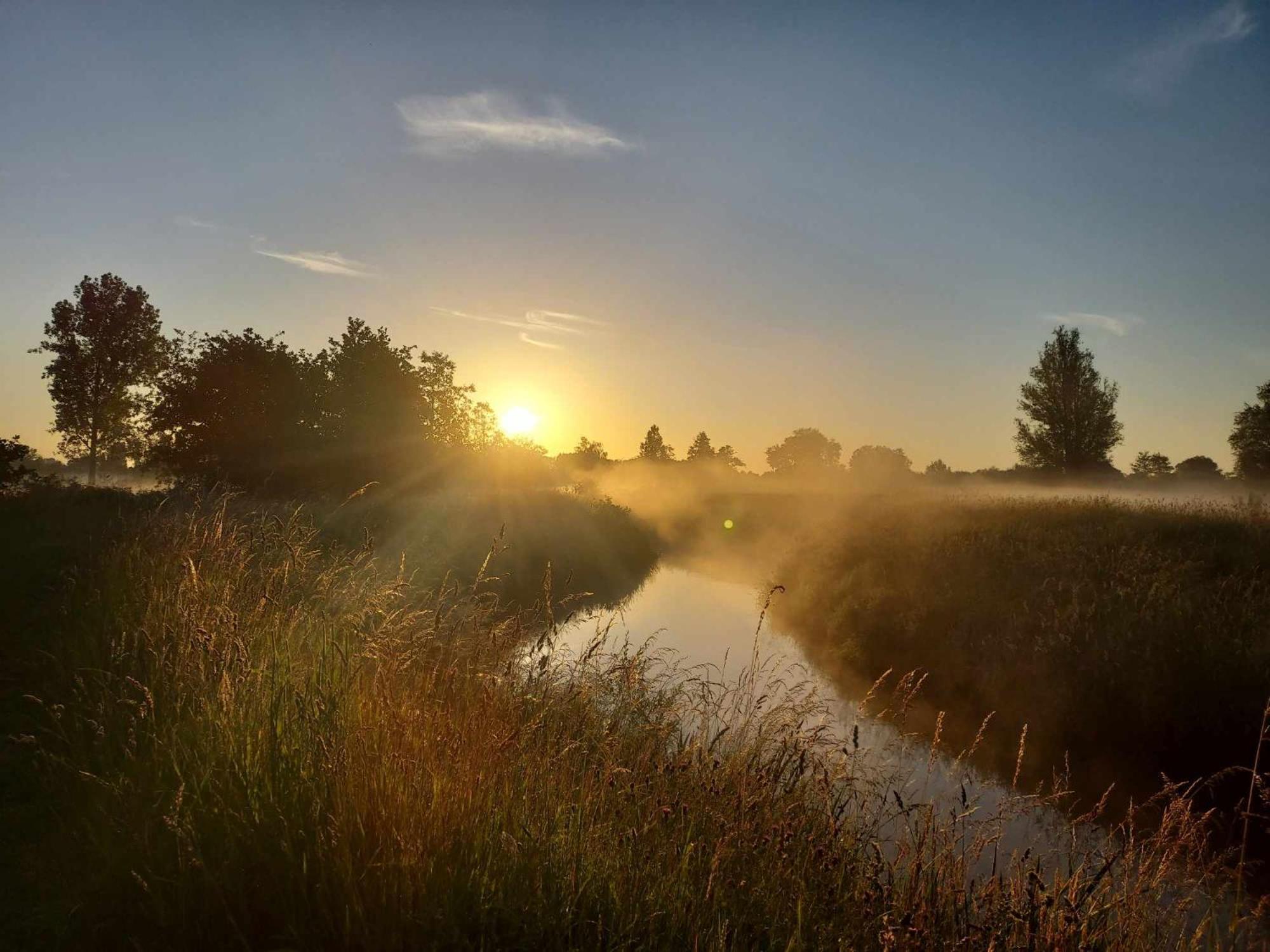 Rustig Gelegen Solvo Met Terras Aan Het Water *